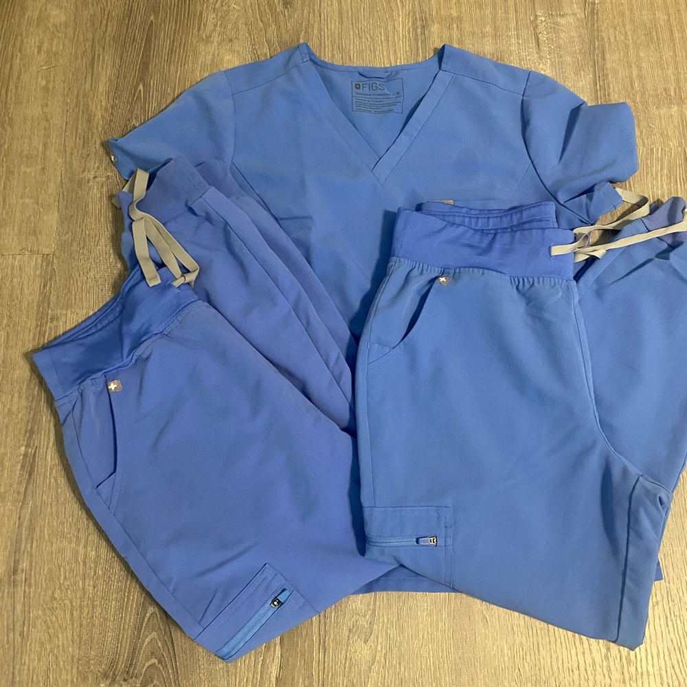 Figs 3 piece bundle